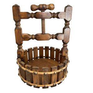 Vintage MCM Wishing Well Nut Cracker Nut Bowl